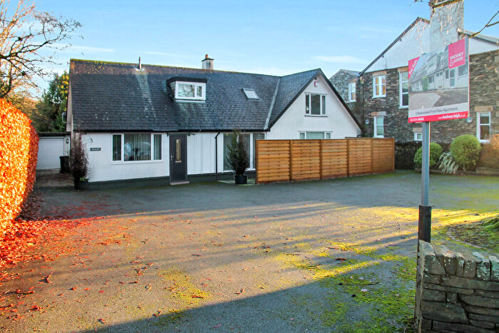 2 Bedroom Apartment For Sale In Yewgarth Flat, New Road, Windermere, LA23