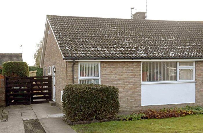 2 Bedroom Bungalow To Rent In Ullswater, Woodthorpe, York, YO24