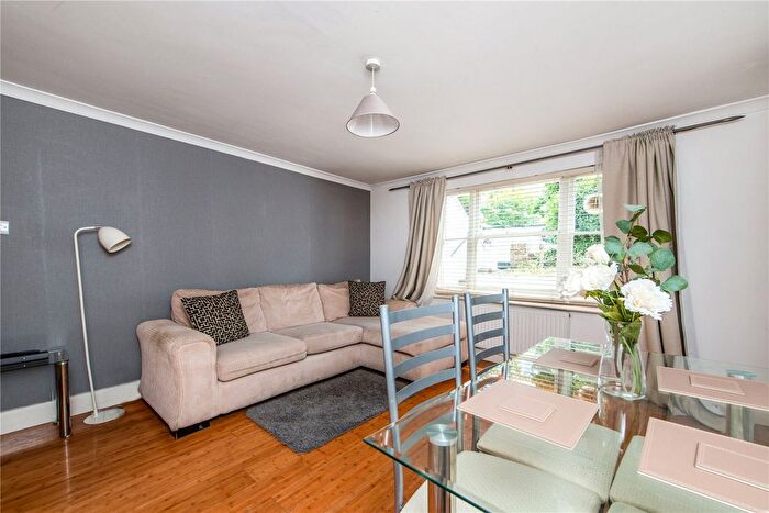 1 Bedroom Flat To Rent In Gaisford Street, Kentish Town, NW5