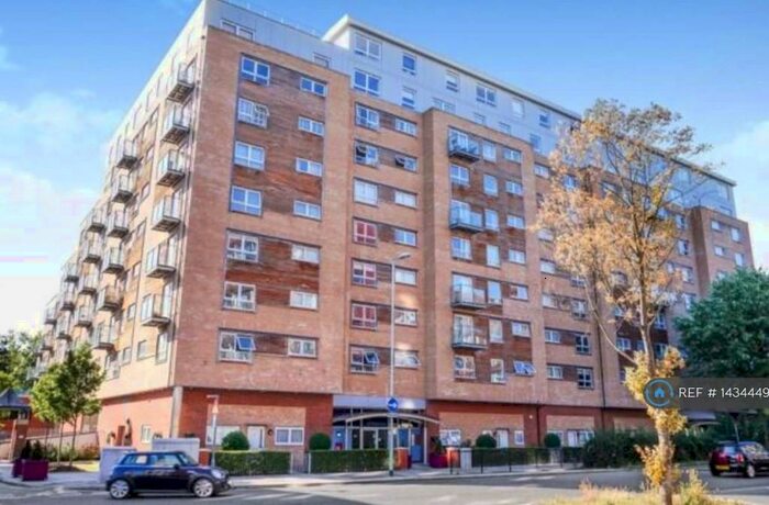 1 Bedroom Flat To Rent In Cherrydown East, Basildon, SS16