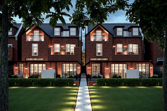 2 Bedroom Flat For Sale In Gordon Road, London, W5