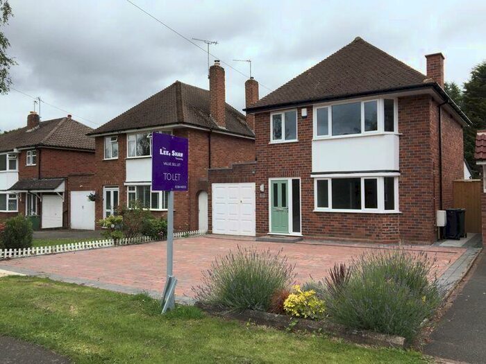 3 Bedroom Semi-Detached House To Rent In The Broadway, Norton, DY8