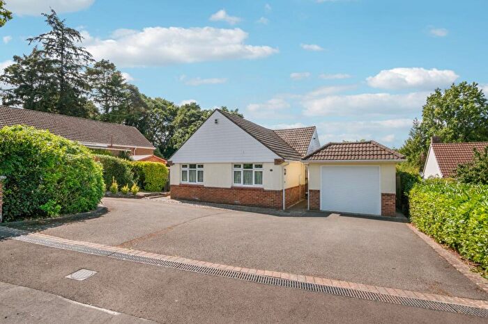 3 Bedroom Bungalow For Sale In Martins Drive, Ferndown, BH22