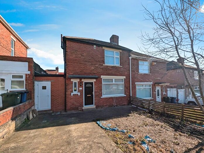 3 Bedroom Semi-Detached House To Rent In Broomridge Avenue, Benwell, Newcastle Upon Tyne, NE15