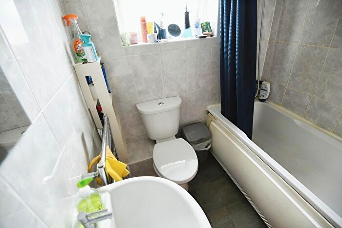 3 Bedroom End Of Terrace House For Sale In Jubilee Walk, Wisbech, Cambridgeshire, PE13