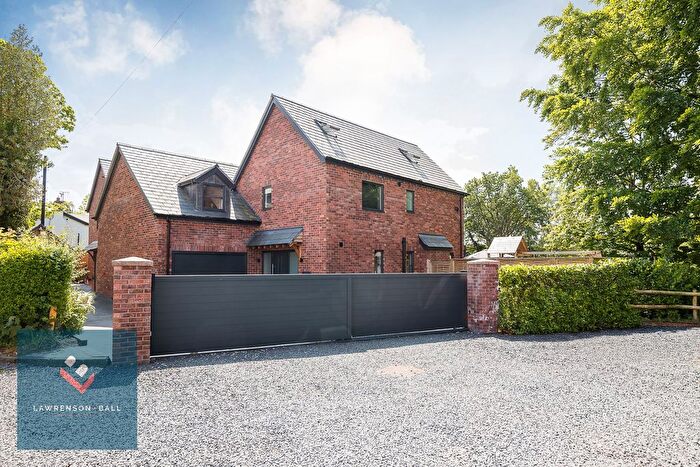4 Bedroom Detached House For Sale In West View Road, Norley, WA6