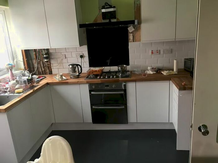 Studio To Rent In Charlton Park Lane, London, SE7