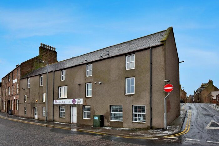 1 Bedroom Flat To Rent In James Street, Peterhead, Aberdeenshire, AB42