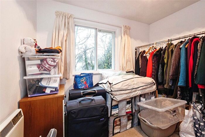 2 Bedroom Flat For Sale In Coronation Road, Totnes, Devon, TQ9