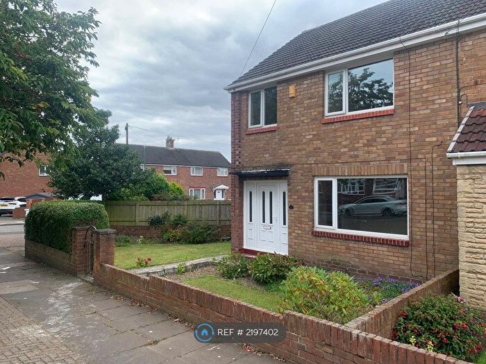 3 Bedroom Semi-Detached House To Rent In Wellands Lane, Sunderland, SR6
