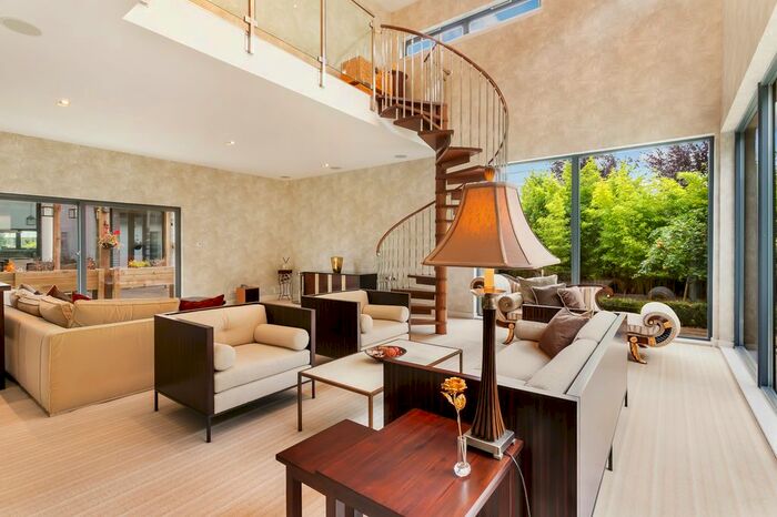 5 Bedroom Detached House For Sale In Castle Gogar Rigg, Ingliston, Edinburgh, EH12