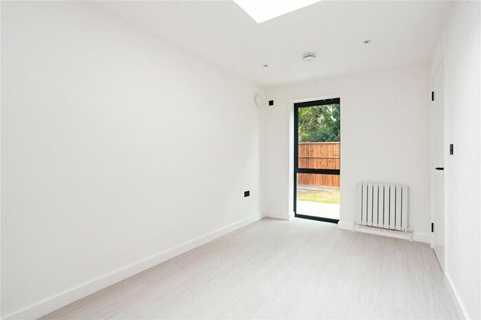 3 Bedroom End Of Terrace House For Sale In Primrose Mews, Harrow Road, Wembley, HA0