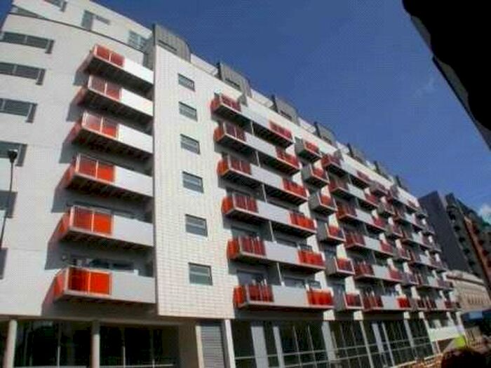 2 Bedroom Flat To Rent In The Lock Building, Whitworth Street West, Manchester, M1