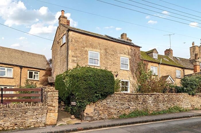 5 Bedroom Semi Detached House For Sale In Charlbury, Oxfordshire, OX7