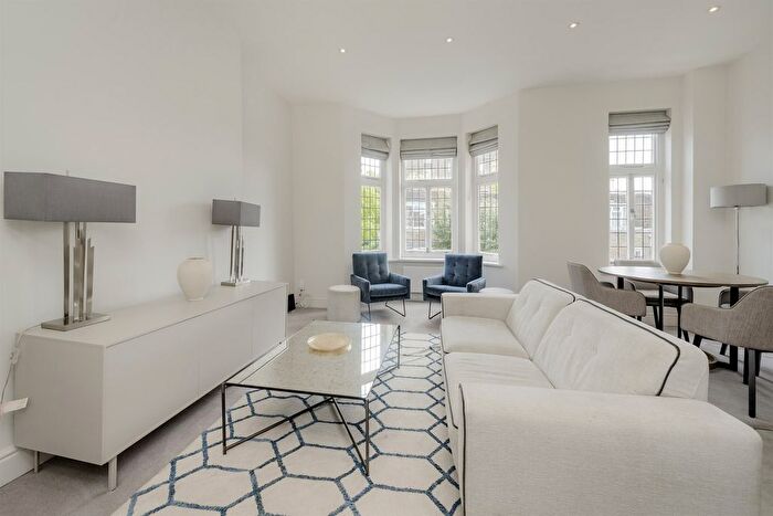 1 Bedroom Flat To Rent In Holland Park Road, W14