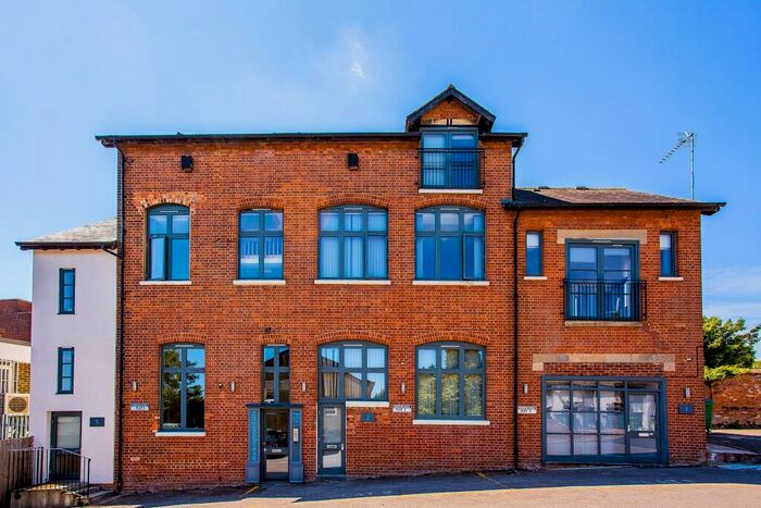 1 Bedroom Flat To Rent In Buckingham Lofts, Buckingham, MK18