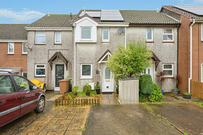 2 Bedroom Terraced House For Sale In Kirkstall Close, Plymouth, Devon, PL2