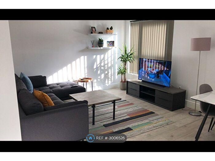 1 Bedroom Flat To Rent In Auriga House, Sutton, SM2