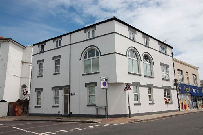 1 Bedroom Flat To Rent In Clarendon Road, Southsea, PO5