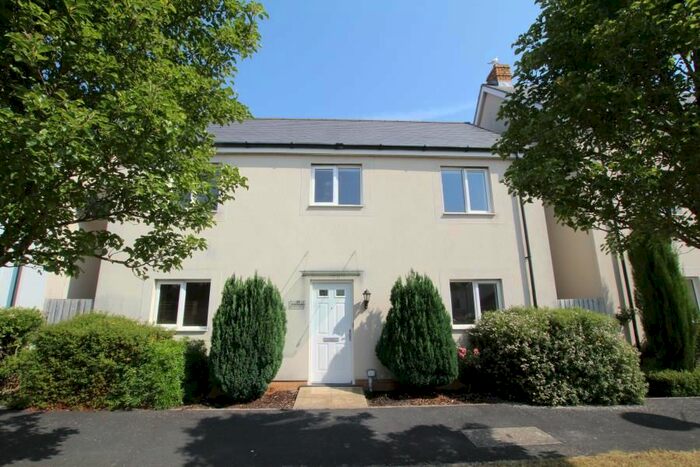 4 Bedroom Detached House To Rent In Wren Gardens, Portishead, Bristol, BS20