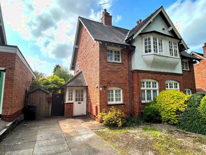 2 Bedroom House To Rent In Linden Road, Bournville, Birmingham, B30