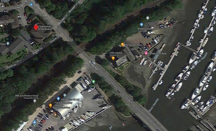 2 Bedroom Flat To Rent In Yachtsman Close, Bursledon, Southampton, SO31