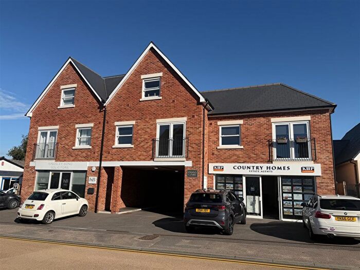 1 Bedroom Flat To Rent In Western Road, Borough Green, TN15