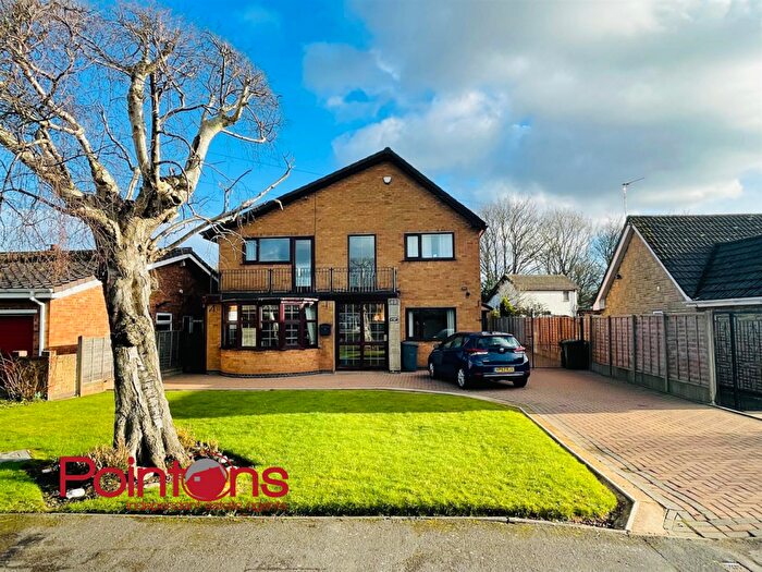 4 Bedroom Detached House For Sale In Middelburg Close, Whitestone, CV11
