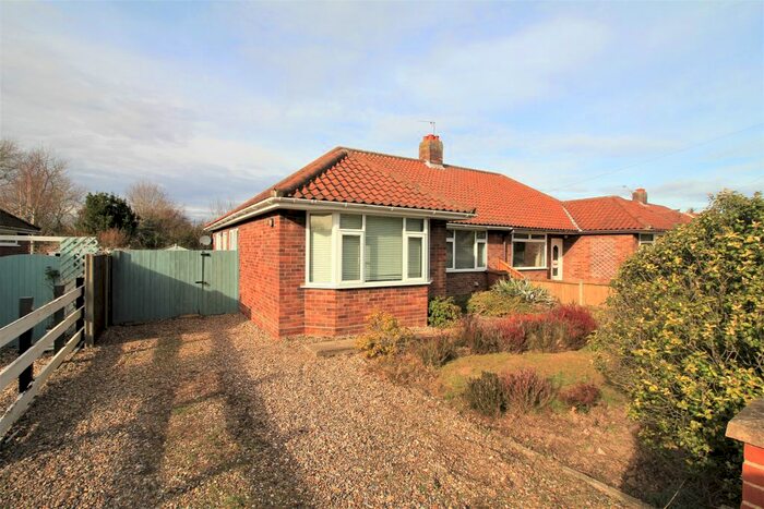3 Bedroom Semi-Detached Bungalow To Rent In Catton Chase, Norwich, NR6