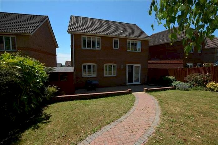 3 Bedroom Detached House To Rent In Coxheath Close, St. Leonards-On-Sea, TN38
