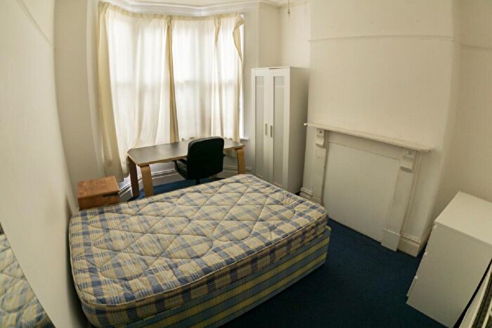 1 Bedroom House To Rent In Gloucester Road (S), Horfield, Bristol, Bristol, BS7