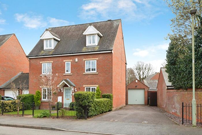 5 Bedroom Detached House For Sale In Ellison Drive, Banbury, Oxfordshire, OX17
