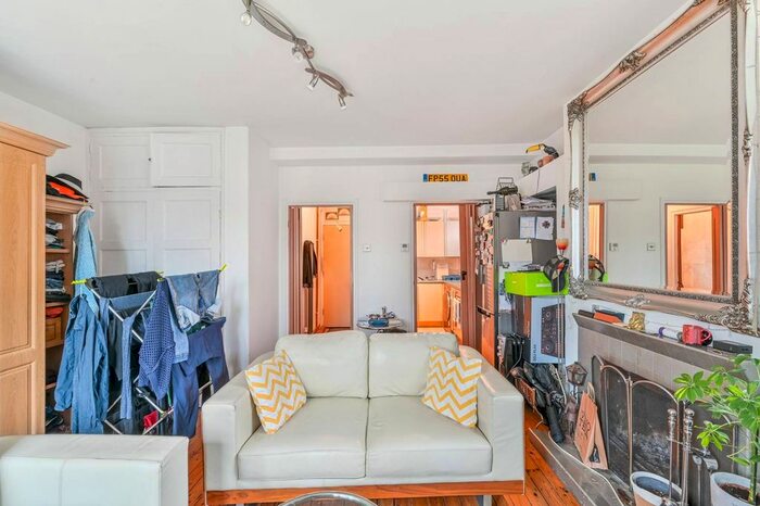 Studio To Rent In Stoke Newington, Stoke Newington, London, N16