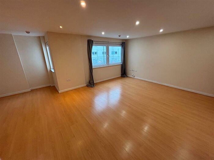 1 Bedroom House To Rent In Paramount, Beckhampton Street, Swindon, SN1