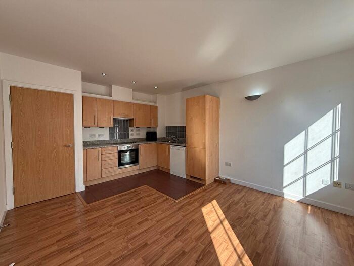 1 Bedroom Apartment To Rent In Block, The Hicking Building, NG2