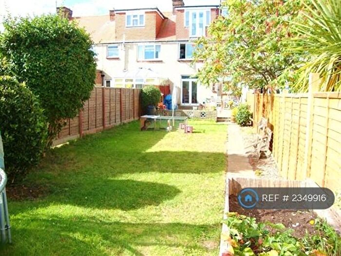 4 Bedroom Terraced House To Rent In Broadwater, Worthing, BN14
