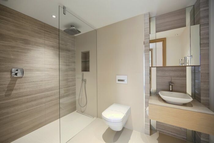 2 Bedroom Flat To Rent In Radnor Terrace, London, W14