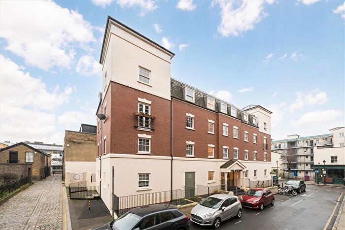 1 Bedroom Flat To Rent In Kirkwall Place, Bethnal Green, E2