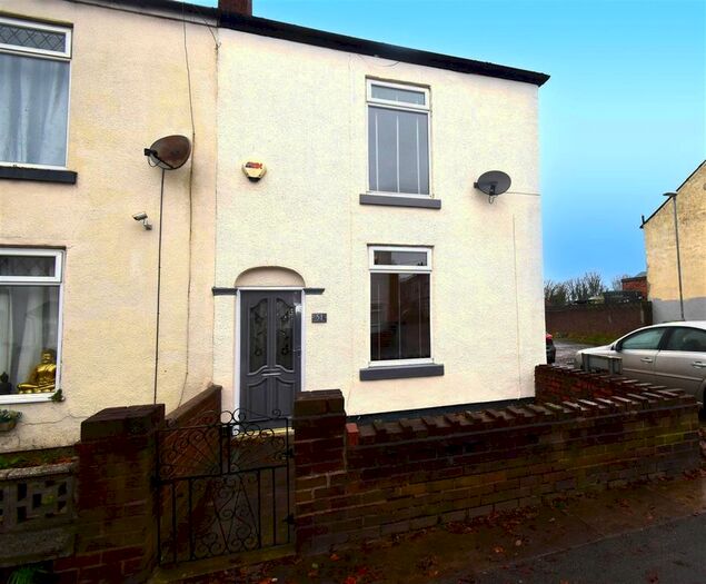2 Bedroom End Of Terrace House To Rent In Church Street, Westhoughton, Bolton, BL5