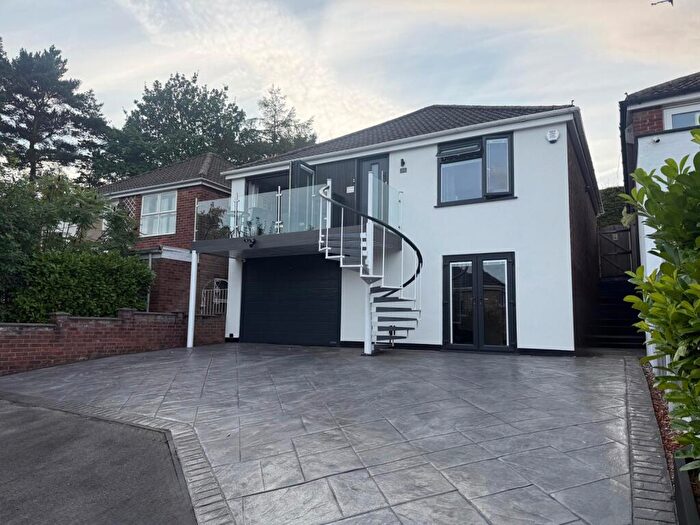 3 Bedroom Detached House For Sale In Overdell Drive, Shawclough, Rochdale, OL12