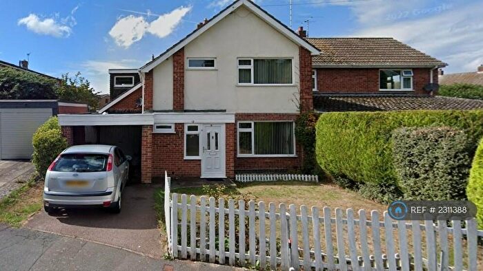 4 Bedroom Semi-Detached House To Rent In Mardale Way, Loughborough, LE11