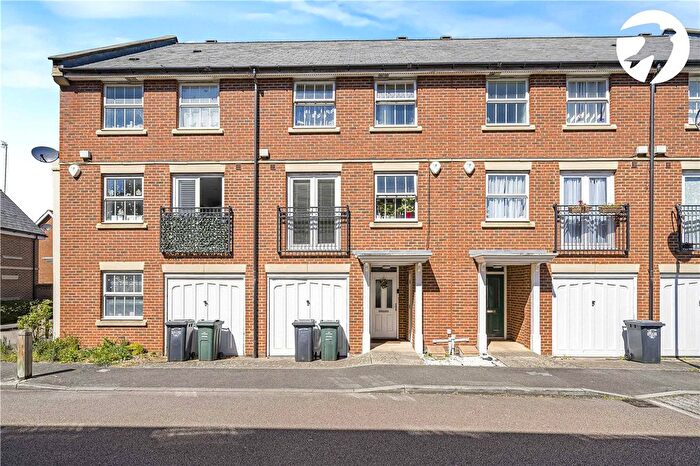 3 Bedroom Terraced House For Sale In Reed Court, Greenhithe, Kent, DA9
