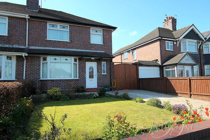 3 Bedroom Semi-Detached House To Rent In Sandon Road, Meir Heath, ST3
