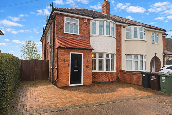 3 Bedroom Semi-Detached House For Sale In Leicester Road, Thurcaston, LE7