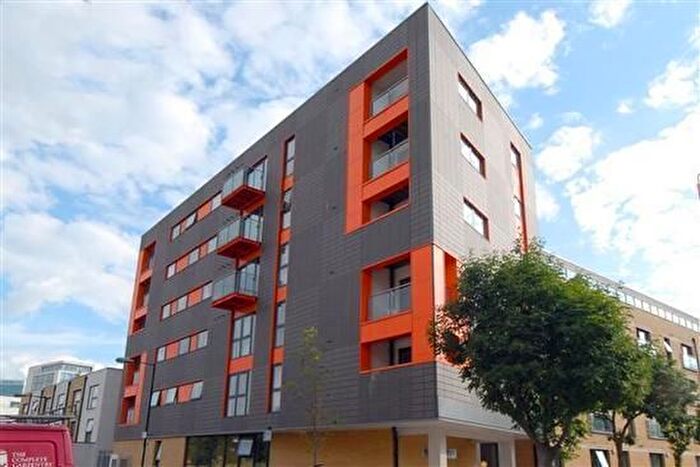 1 Bedroom Flat To Rent In Devons Road, London, E3
