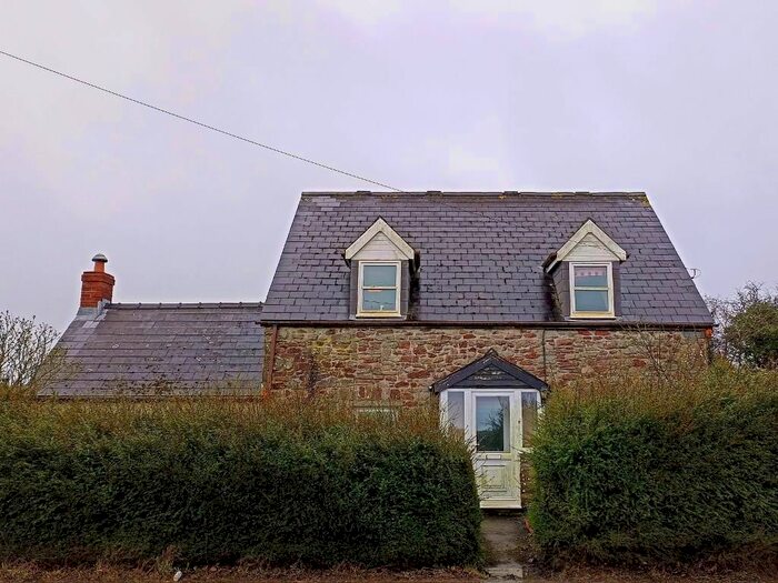 3 Bedroom Property For Sale In , Tavernspite, Whitland, Carmarthenshire, SA34