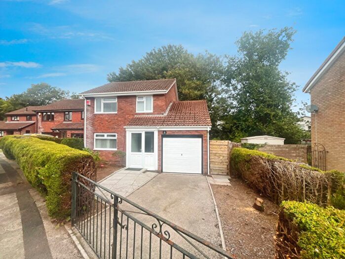 3 Bedroom Property To Rent In Pentre Close, Coed Eva, Cwmbran, NP44