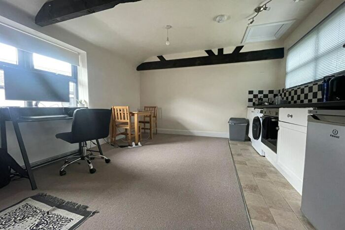 1 Bedroom House To Rent In Coach House, Station Close, HP13