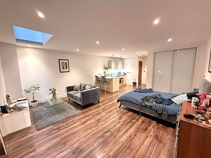 Apartment To Rent In Copperbox, High Street, Harborne, Birmingham, West Midlands, B17