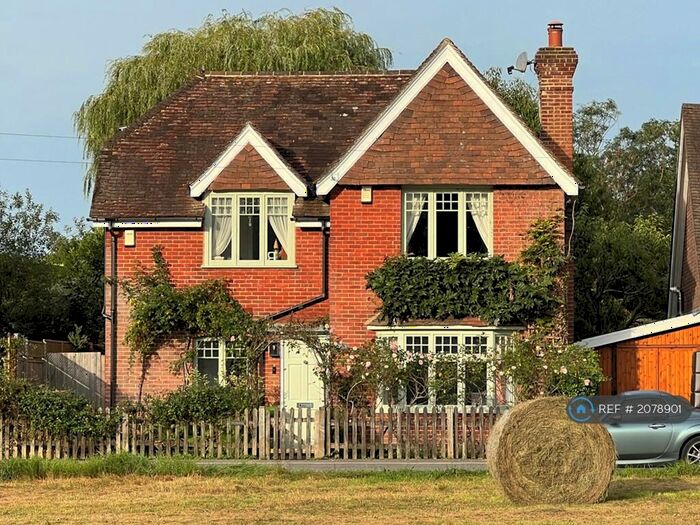 4 Bedroom Detached House To Rent In The Common, Dunsfold, Godalming, GU8